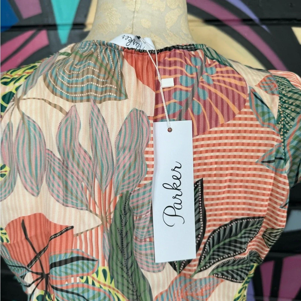 NWT Parker NY Tropical Silk dress, size Medium, $318 - Picture 8 of 12